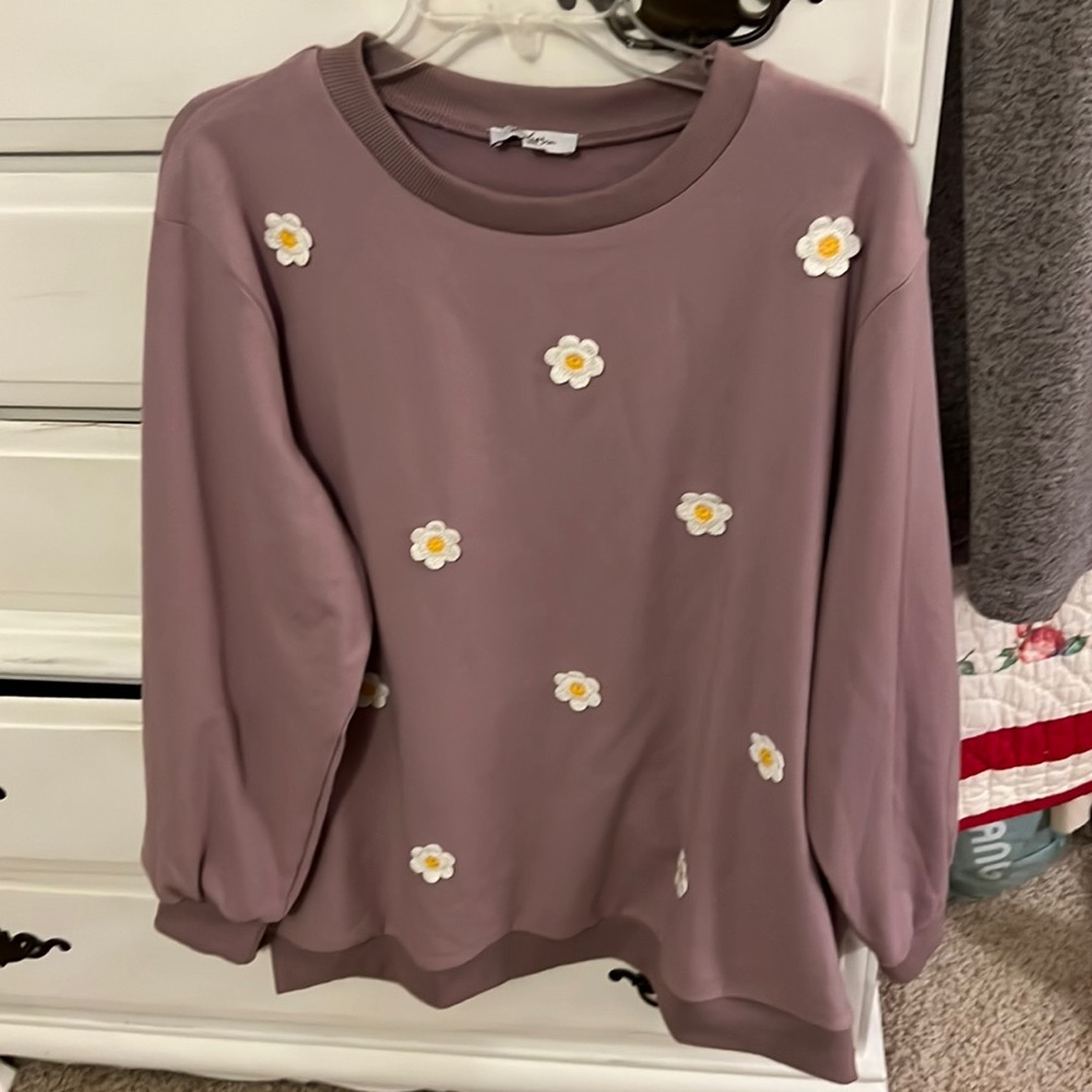 Daisy Sweatshirt